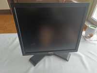 Monitor płaski DELL 17"