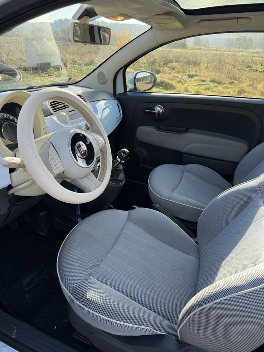 Fiat 500 rocznik 2008 Diesel panorama błękitny