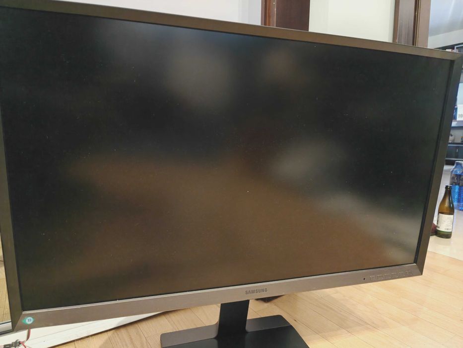 Monitor 32 cali Samsung S32D850T WQHD + zestaw ambilight