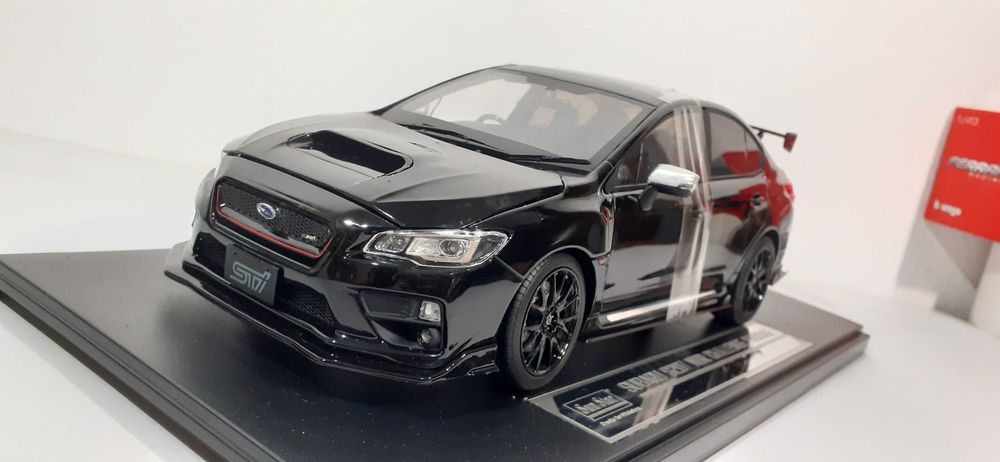 1/18 Subaru S207 pt - SunStar