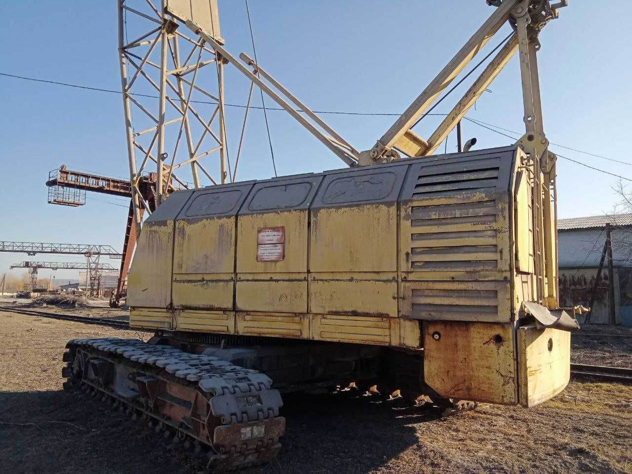 Продаж крана гусеничного 40 тон