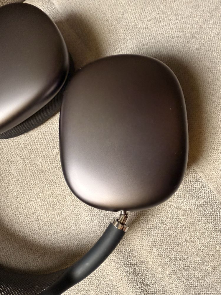 AirPods Max - jak nowe