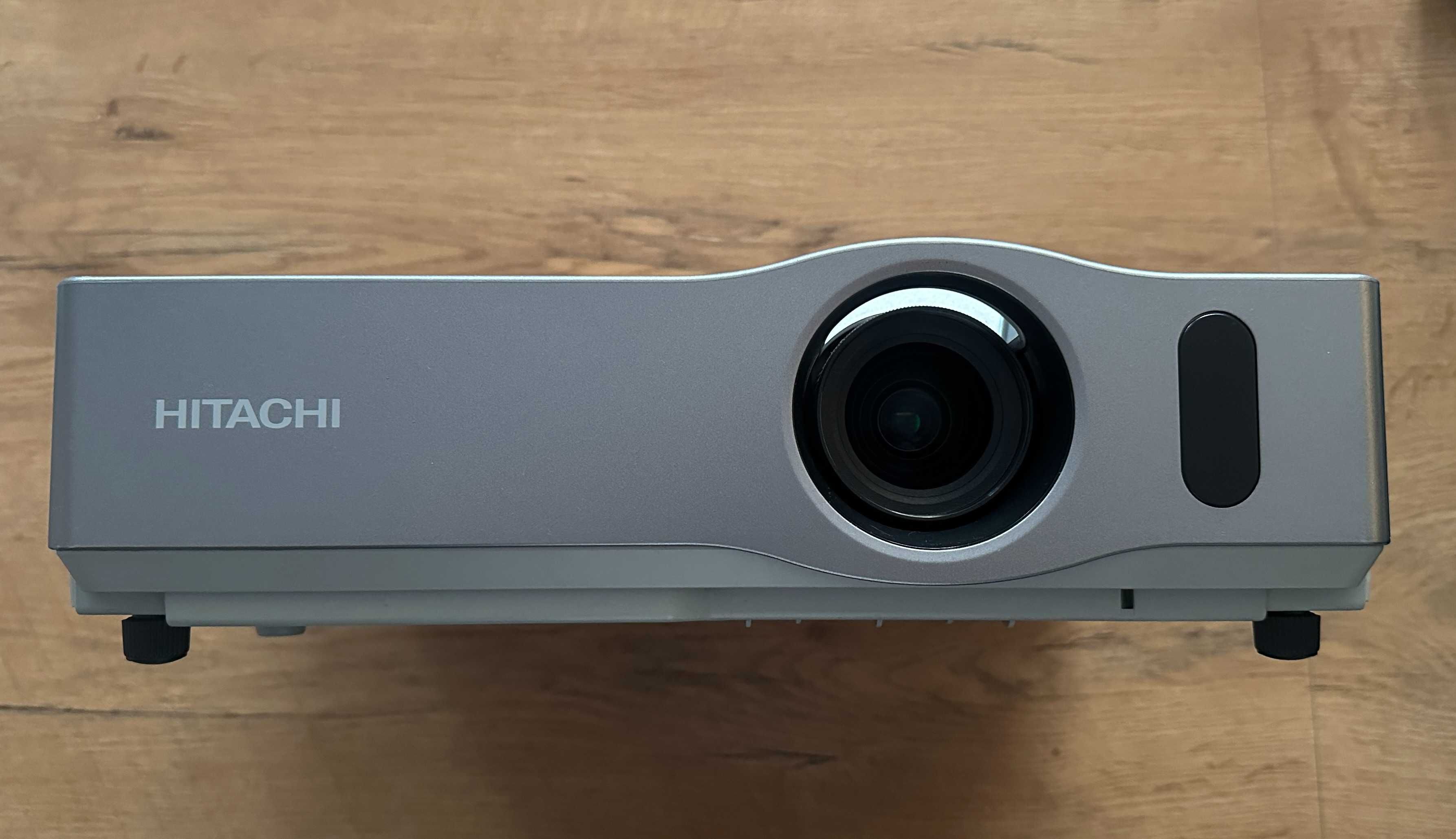 Projektor Rzutnik HITACHI ED-X32 + pilot Logitech Harmony 350