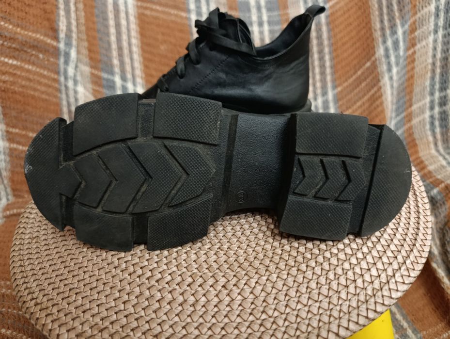 Женские кожаные ботинки,38