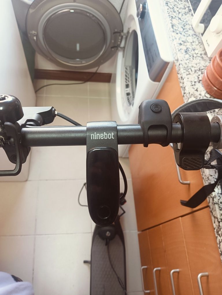 Trotinete elétrica ninebot segwaiF20