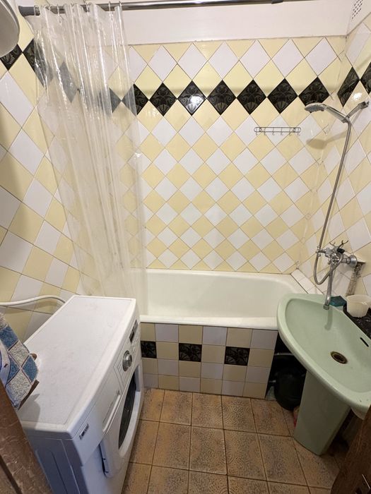 2-кім квартира. Виноградар. 15хв метро Мінська. Бойлер. ПаркінгУкриття