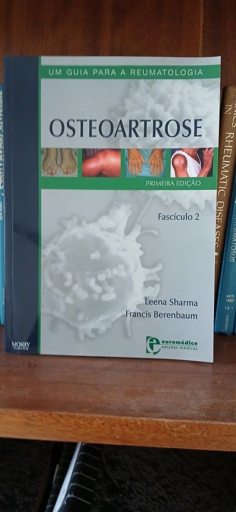Livros de Medicina (inglês e português)