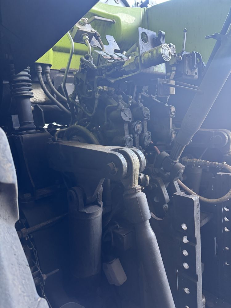 Трактор Claas Axion 940 2014