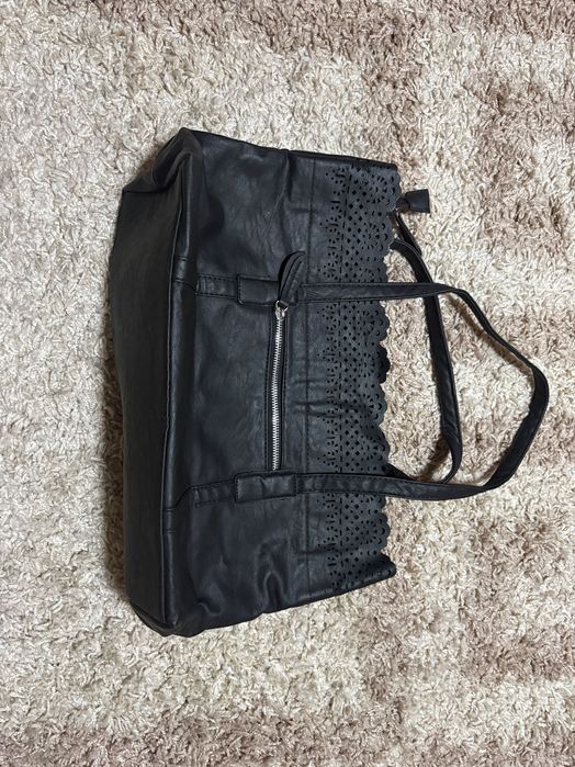 Сумка жіноча чорно-червона