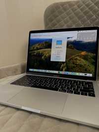 MacBook Pro 13 2018 TouchBar 16GB / 256 Gb