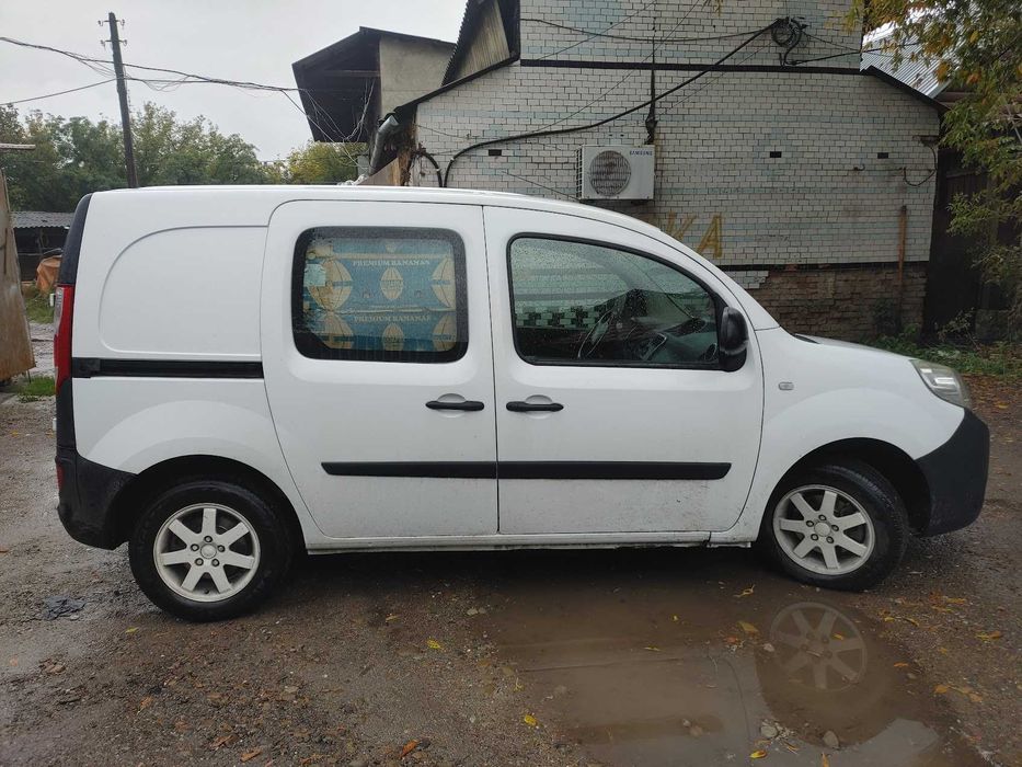 Renault Kangoo грузовий 2014р. 1.5tdi 396тис.км 5 ст. Оригінал.