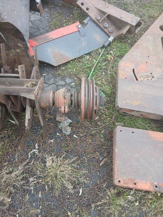 Продам різку комбайн нива