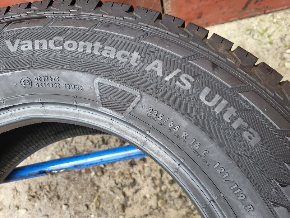 235/65/16C R16C Continental VanContact A/S Ultra 4шт ціна за 1шт шини