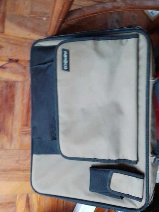 Mala para Portátil Dell -20E-Mala P/Portatil Marca Pataco-10E Desde 2E