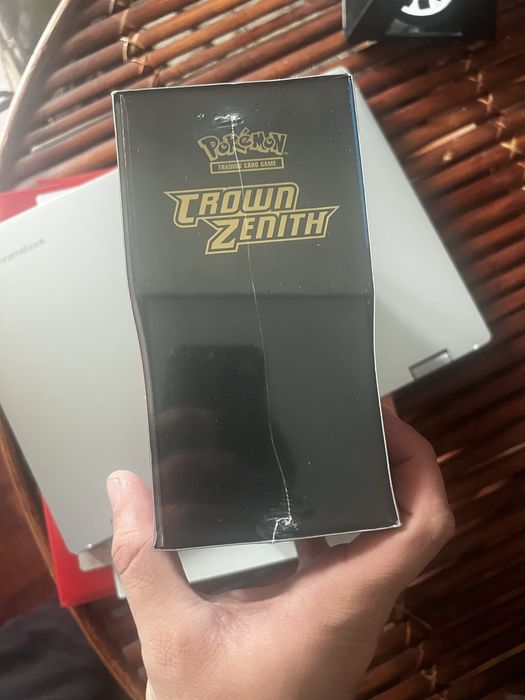 Etb crown zenith selada