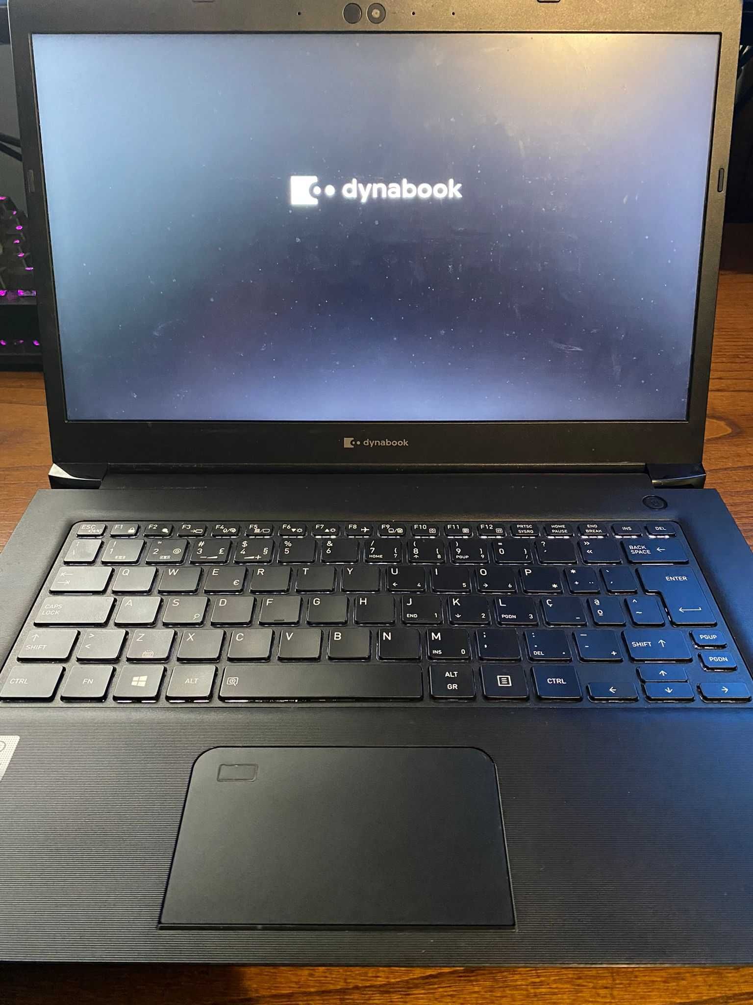 Vendo Portátil DYNABOOK Tecra A40-G-18P