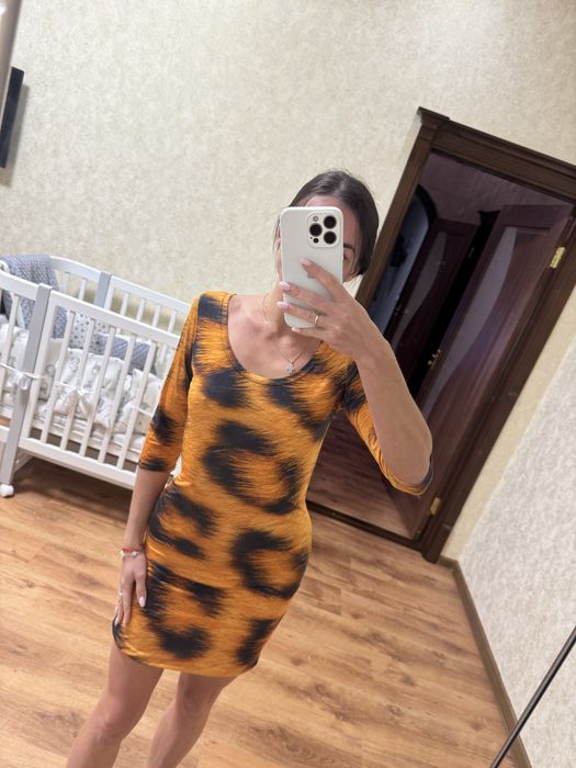 Платья женские новые