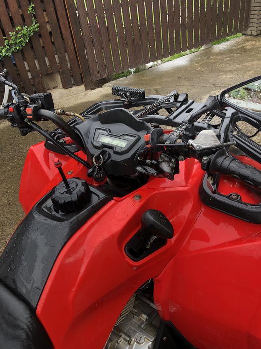 Продам квадроцикл Loncin lx 200au . Без торга