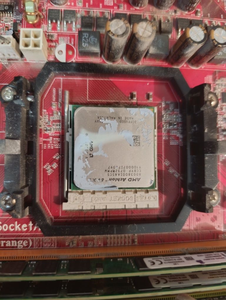 Материнская плата DDR2