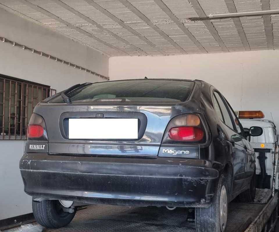 Para peças Renault Megane I 1.4 E ano 1997