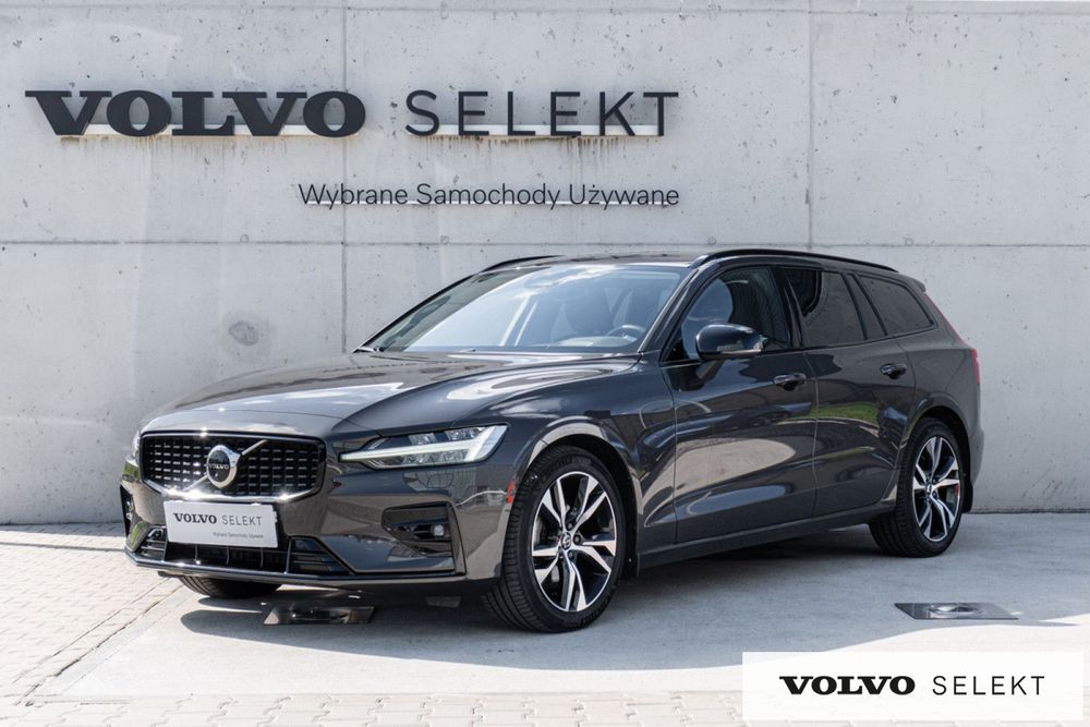 Volvo V60 VOLVO V60 B4 D Plus Dark Diesel 197KM FV23%