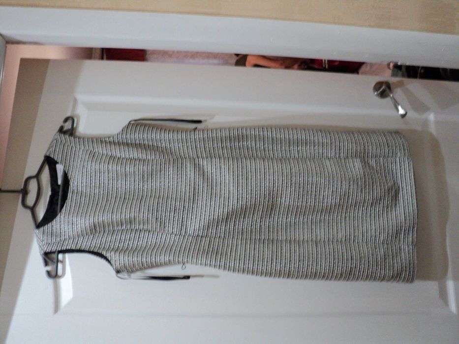 Плаття Calvin Klein.