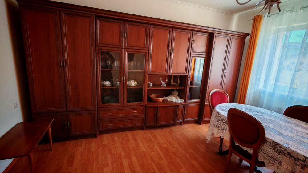 Здається в оренду 2к квартира в будинку