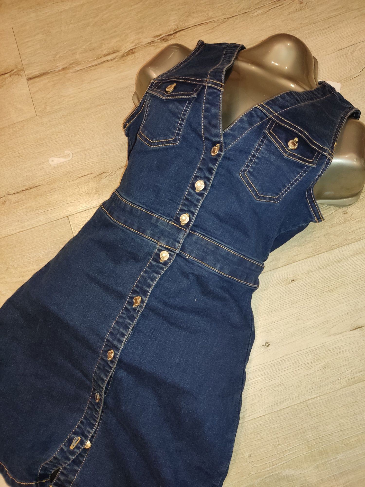 Sukienka jeansowa pull&bear Rozm M