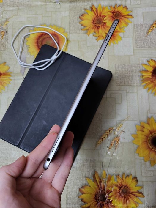 iPad 12.9" 1 gen 2015 32 ГБ планшет apple версії wi-fi