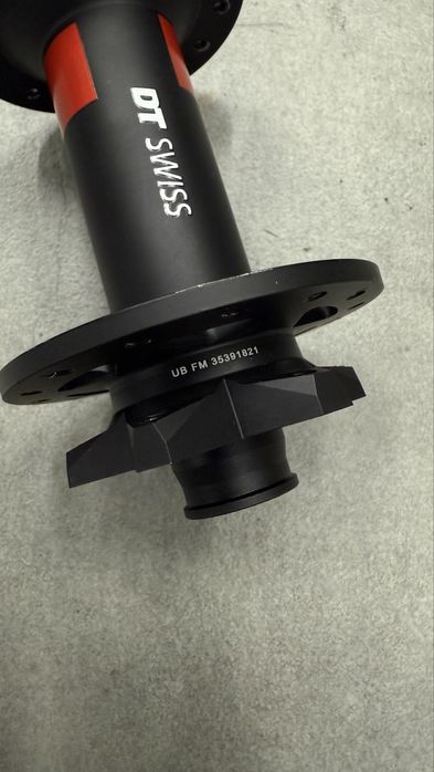 NOWA piasta DT SWISS 240 15x110 boost 2020+