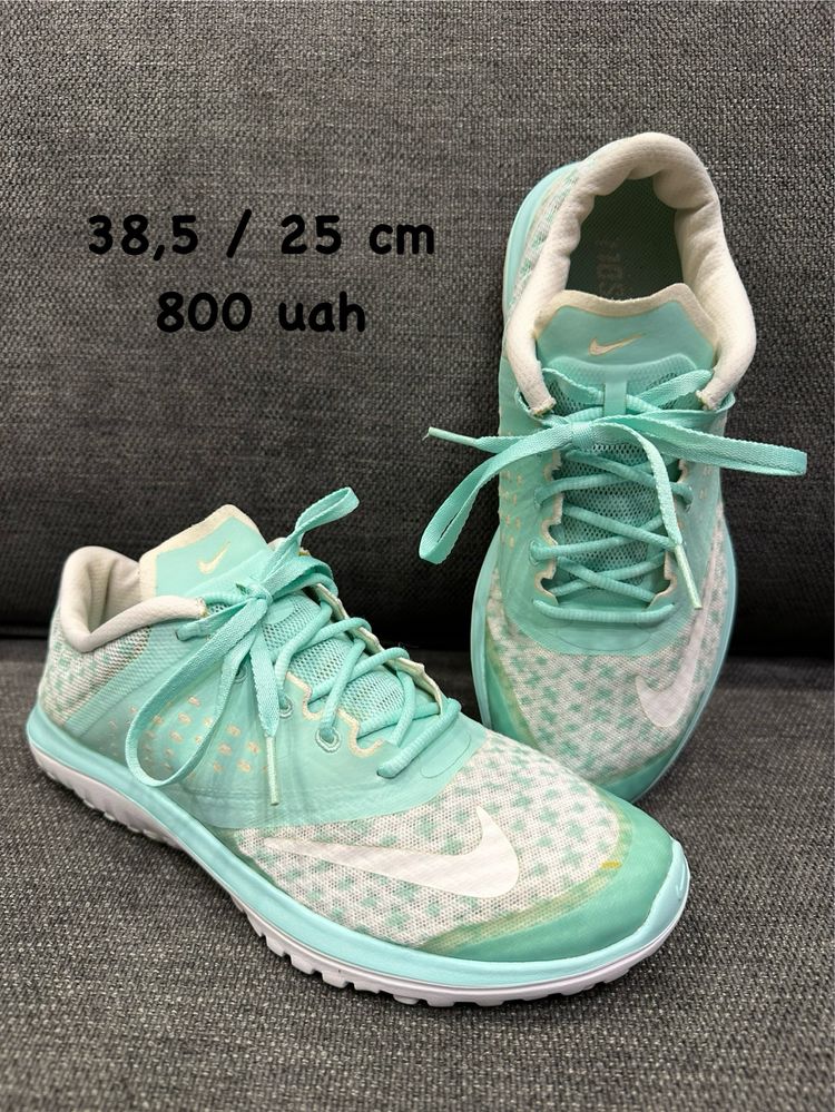Кроссовки 38,5р Nike FS Lite Run 2