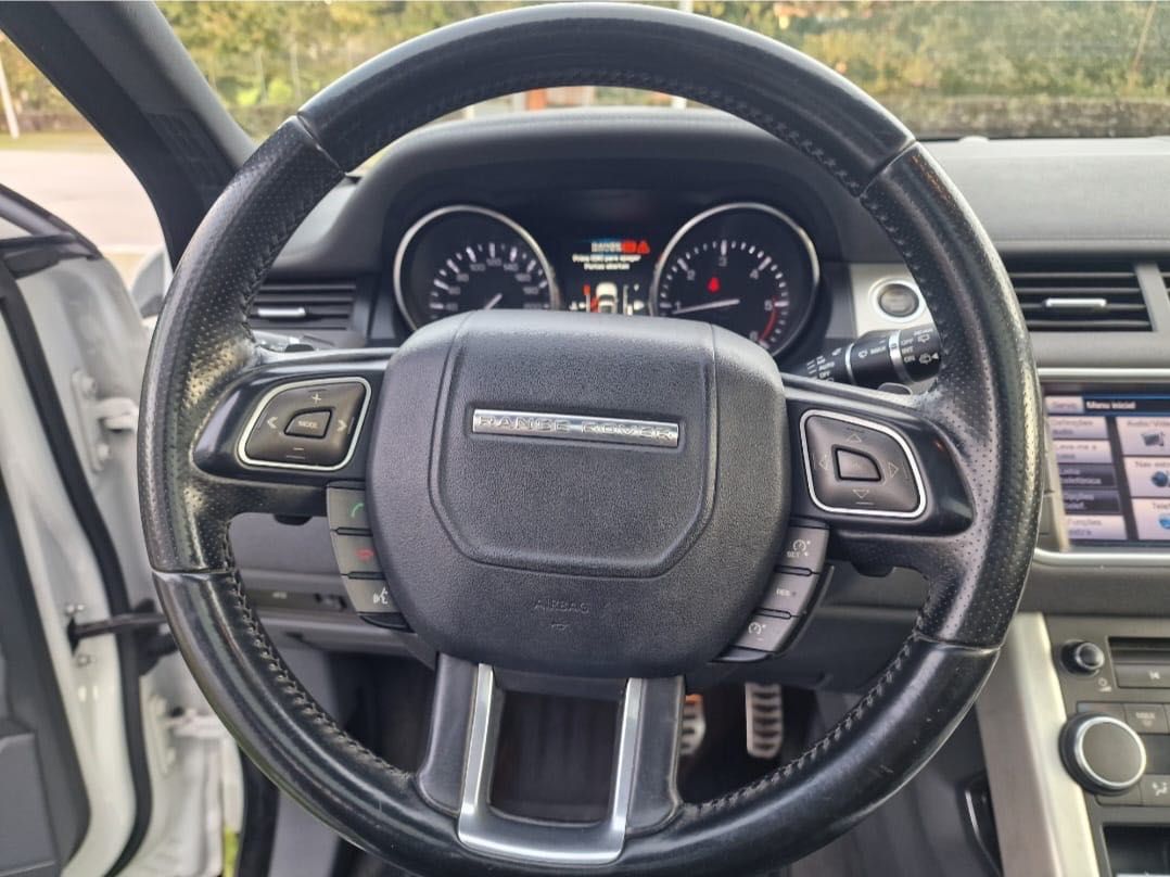 Range rover evoque 2200