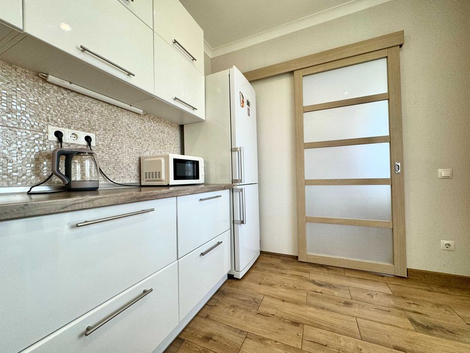 ApartPoltava 2-кімн у НОВОБУДОВІ закритий двір,велика ВАННА, ПОДОБОВО