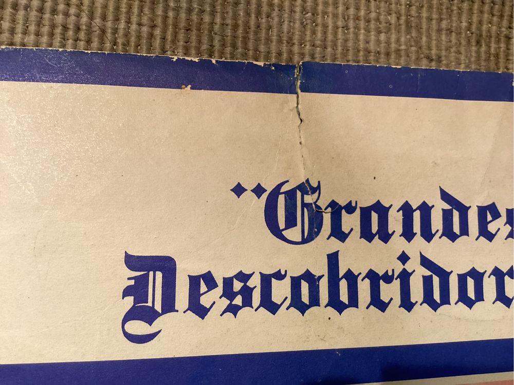 Caderneta de cromos Grandes Descobridores na forma de decalcomanias
