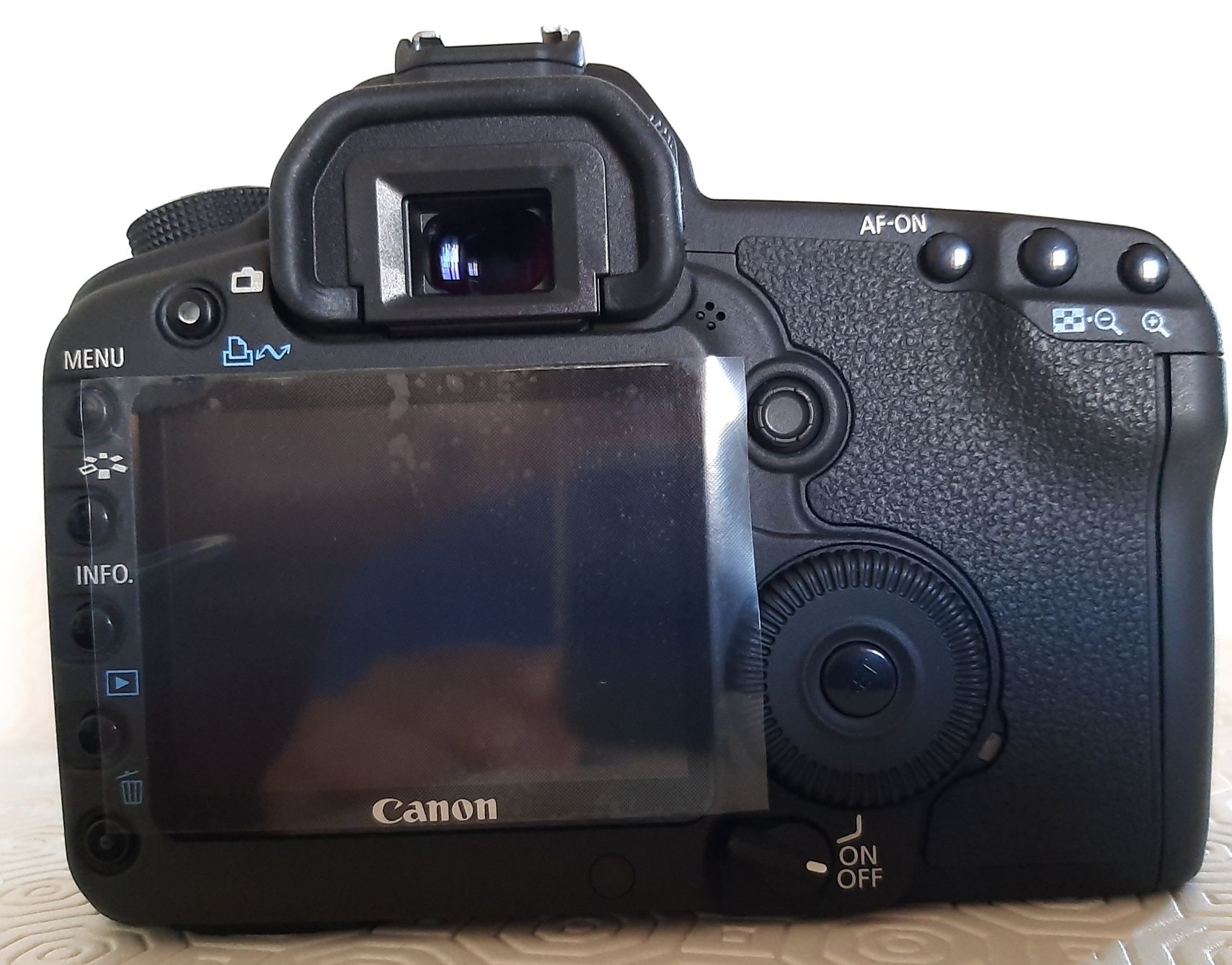 Canon EOS 5D Mark II nova