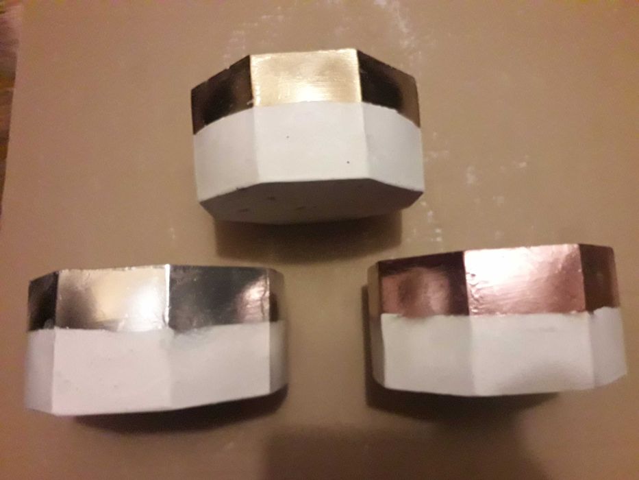 osłonki doniczki do sukulentów kaktusów świeczniki popielniczka zestaw