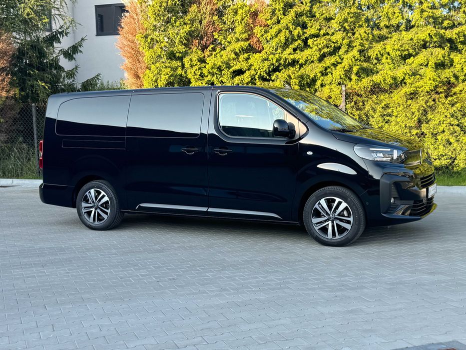 wynajem busa wynajem busów wypożyczalnia aut brygadówki brygadówka