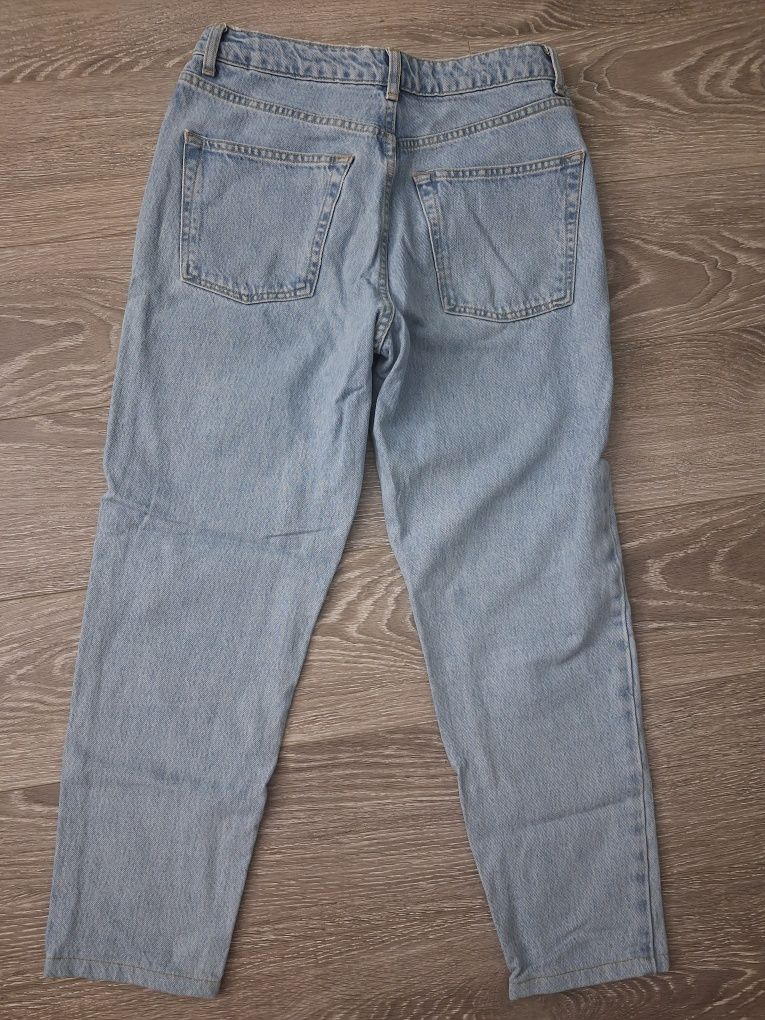 Продам  жіночі джинси Topshop  MOM р.38