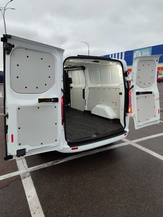 Грузоперевозки Вантажоперевезення Київ область Україна евакуація