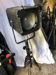Reflektor DTS 1kW + statyw