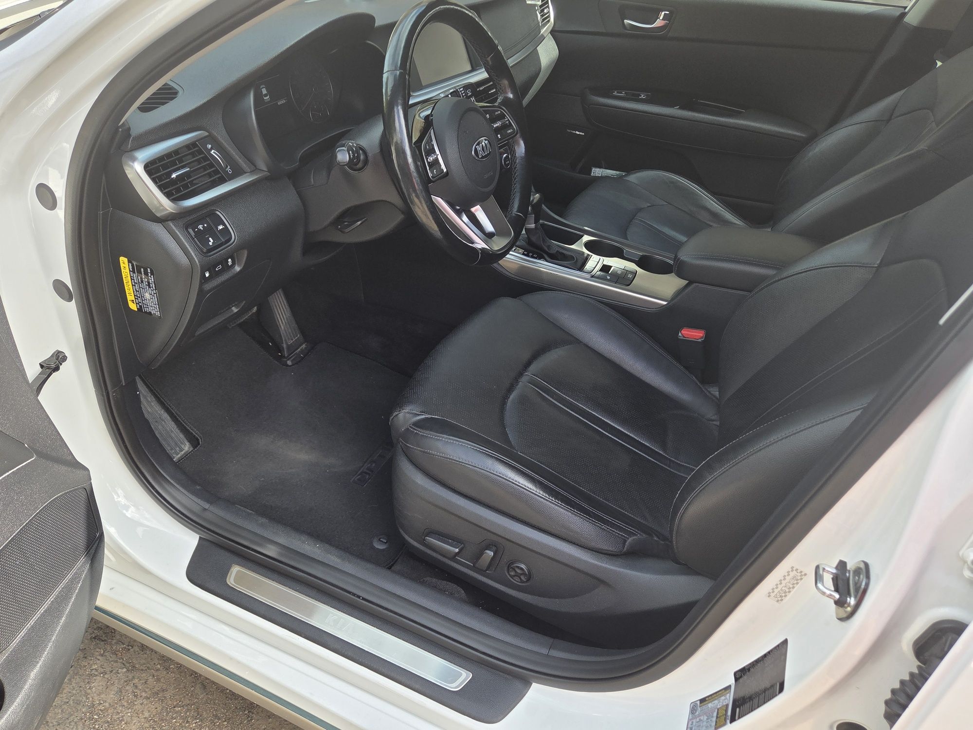Продам Kia optima hibrid plag in