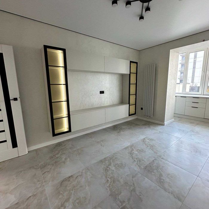 Продаж 1к квартири перепланованої в 2к ЖК Козацький