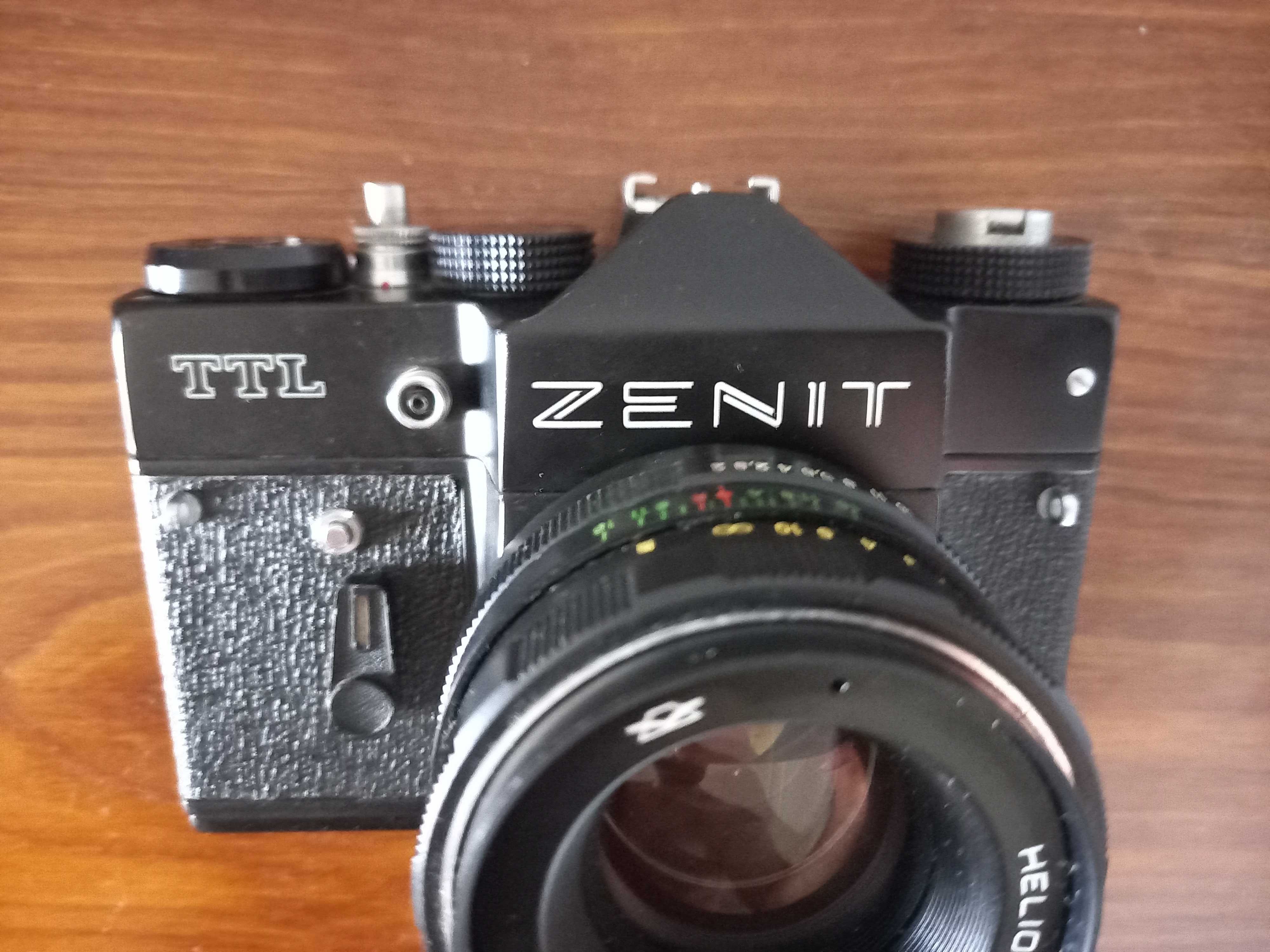 Câmara vintage Zenit TTL