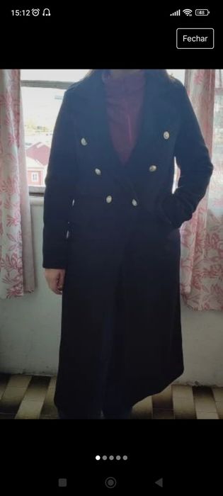 Sobretudo comprido, preto, M