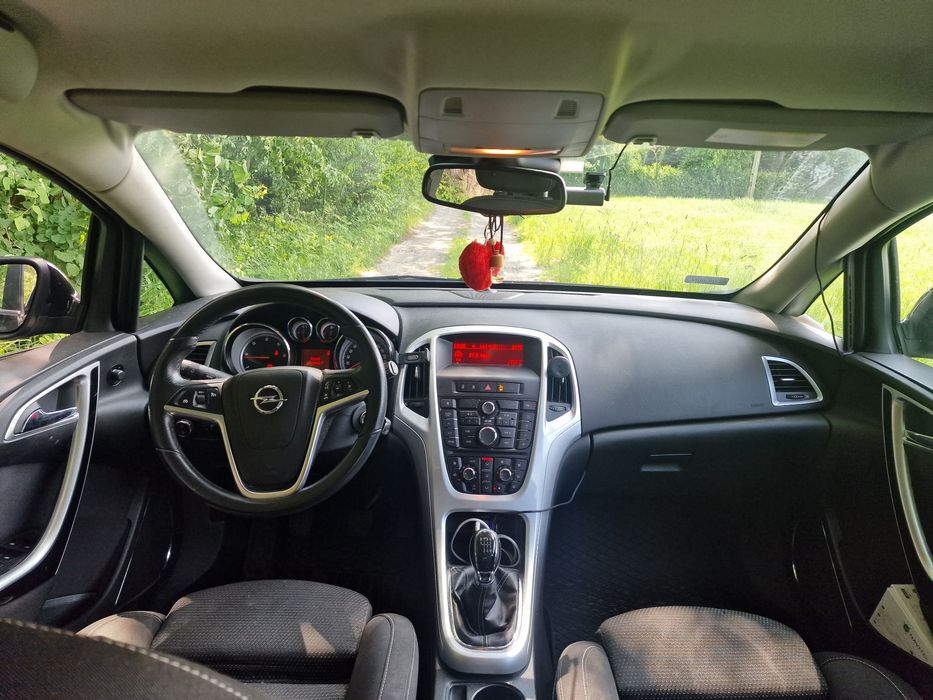Opel Astra J 1.7 CDTI