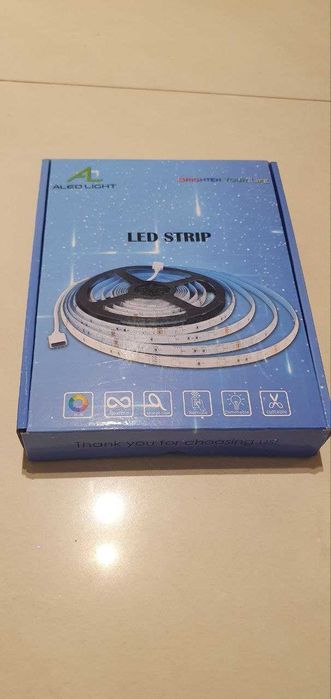 Taśma LED RGB z pilotem – zestaw, nowa