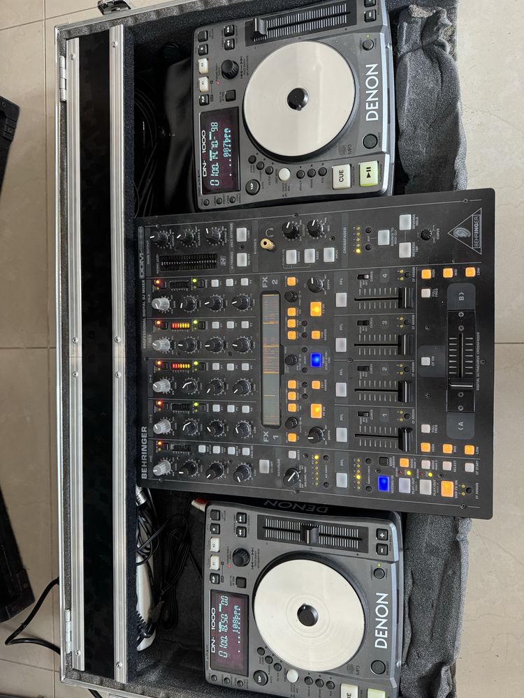 Zestaw dj konsola denon magnat ddm4000