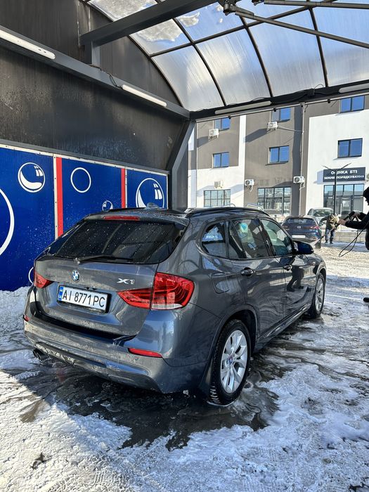 BMW X1 2012 (M пакет)