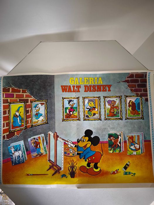 Caderna de cromos Walt Disney comemorativa 50 anos (incompleta) - 1977
