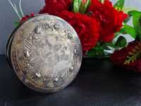 Piękna stara srebrna pudernica Imago Artis srebro 875 konwalie